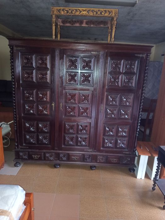 Várias antiguidades e velharias peças para decoração