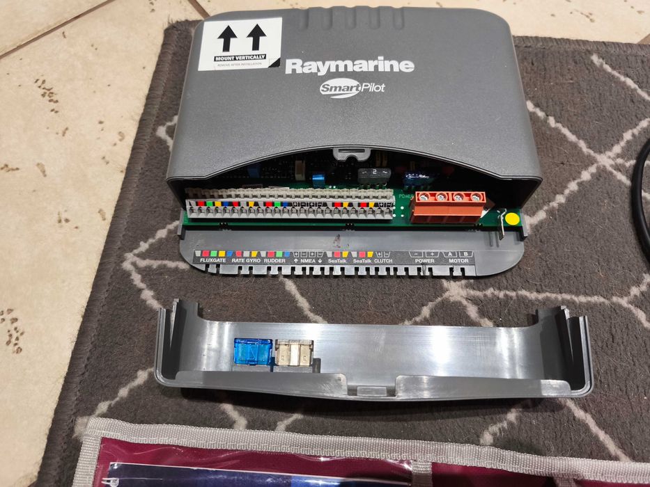 Autopilot Raymarine St 6002