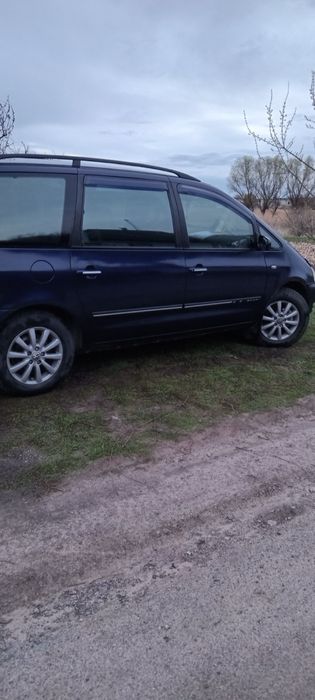 Фольцваген Шаран