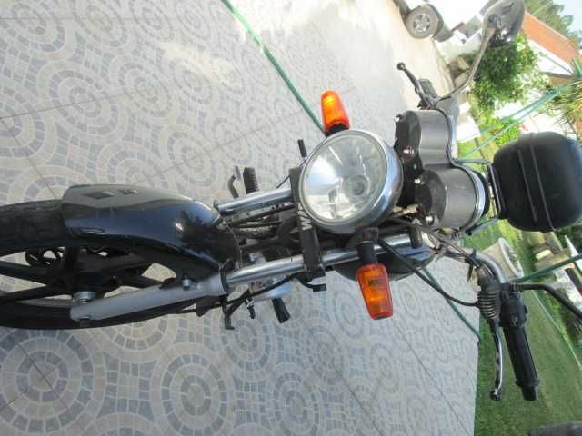 mota  125  syw   A  quatro  tempos  usada