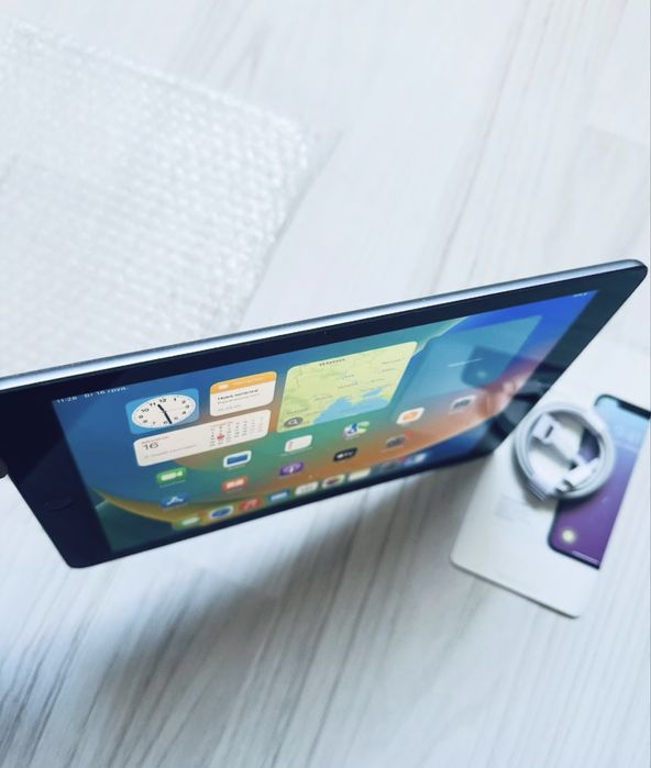 З гарантією ipad 5 32gb space gray neverlock 89% акумулятор