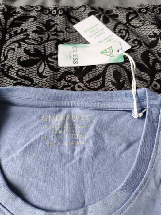 Guess T-shirt / Slim Fit