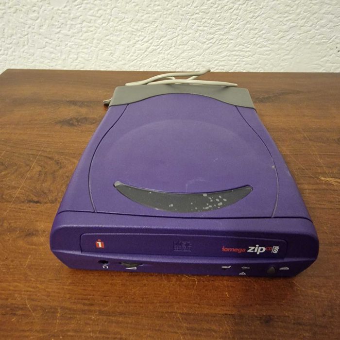Iomega ZipCD 650 USB – ZIPCDUSB8 – retro – kolekcjonerski