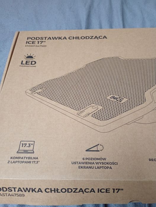 Podstawka chłodząca pod laptopa