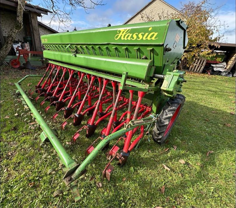 Сівалка Хасія Hassia 2,5м і 3м варіаторні в ідеальному стані