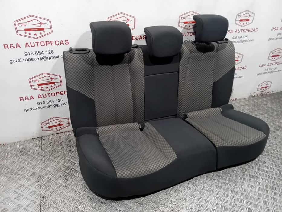 Conjunto de Bancos Renault Megane II em Tecido Original