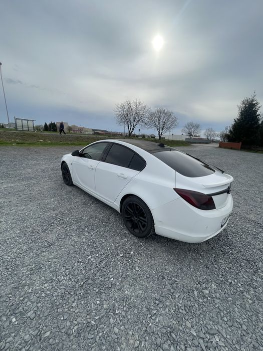 Opel Insignia OPC
