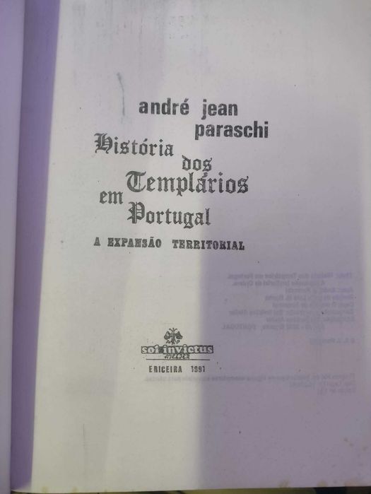 Livro "História dos Templários em Portugal: A Expansão Territorial" de André Jean Paraschi.