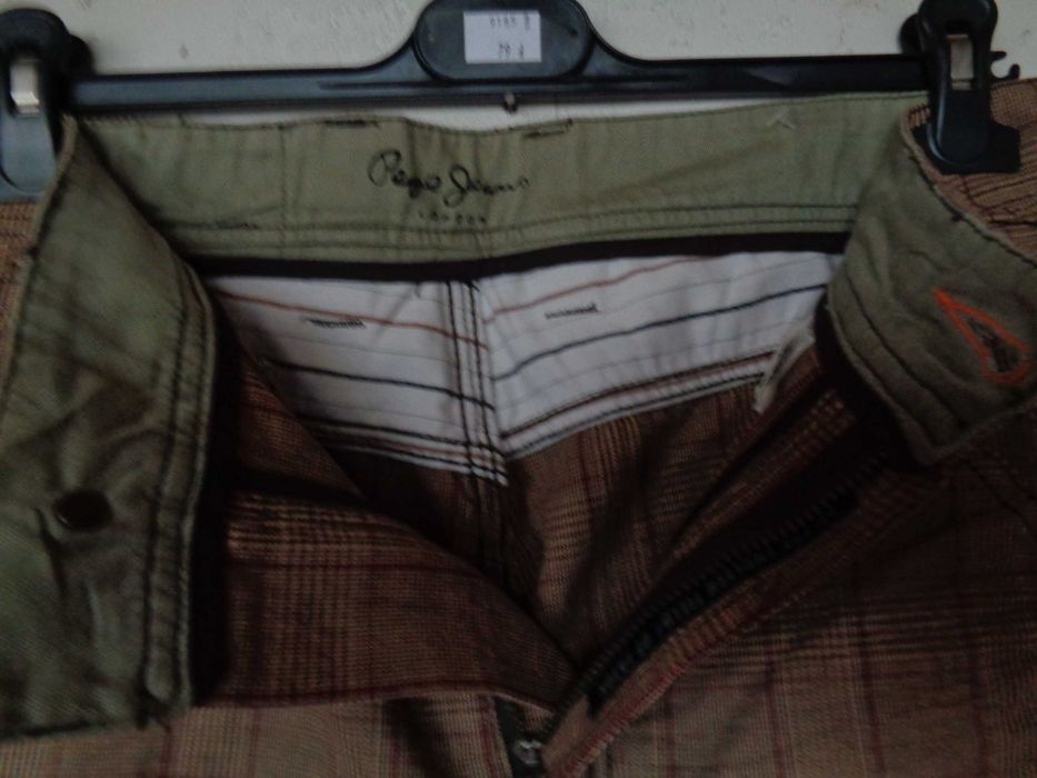 PEPE JEANS LONDON spodnie uniseks 32/34