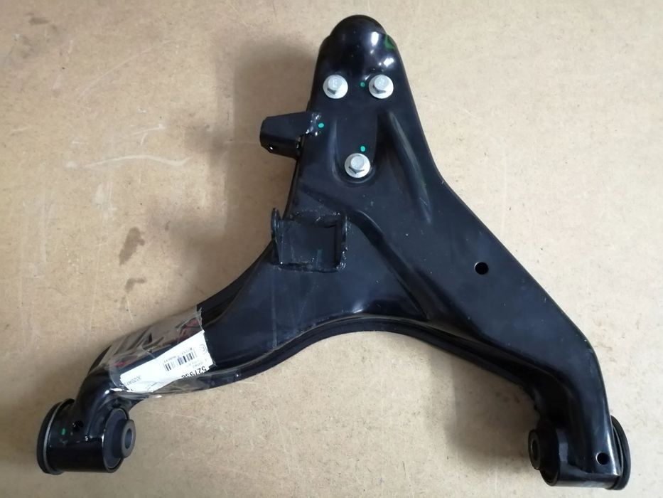Braço Braços de Suspensão ( NOVOS ) - Mitsubishi L200  2004 - 2016