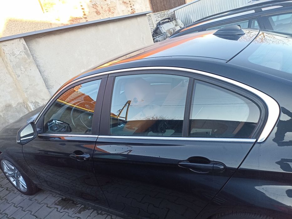 BMW f30 listwy łukowe okienne chrom satyna kpl
