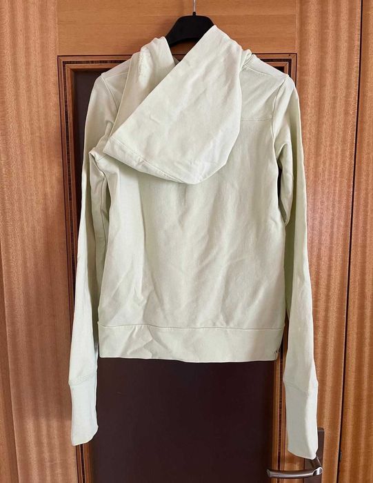 Camisola com capuz de senhora