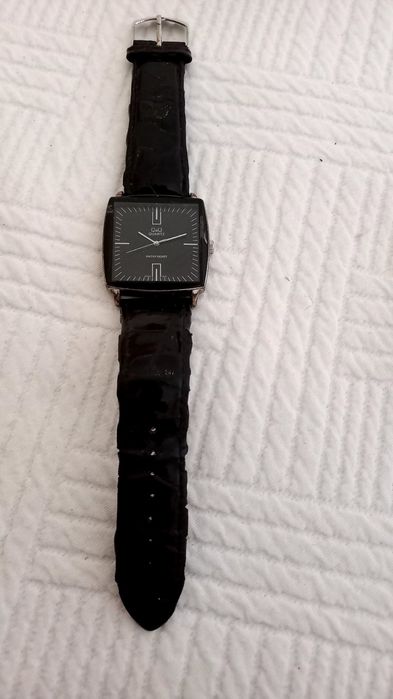 Японський годинникQ&Q