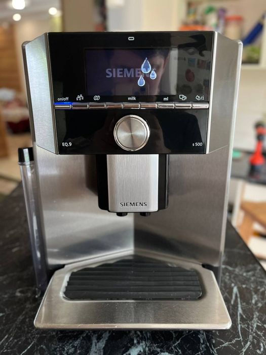 Sprzedam Ekspres do kawy Simens EQ 9 series 500
