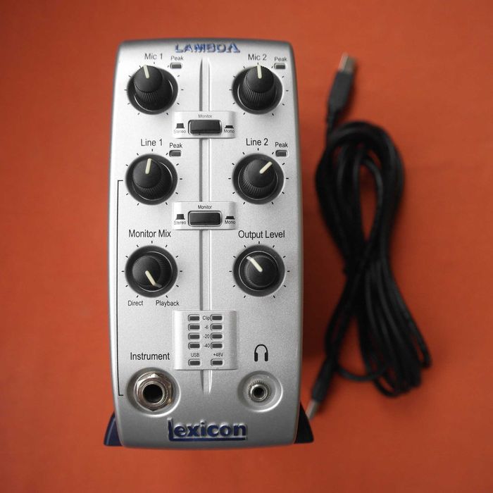Внешняя USB звуковая карта LEXICON LAMBDA
