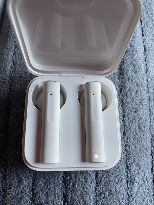 Sluchawki douszne Xiaomi.