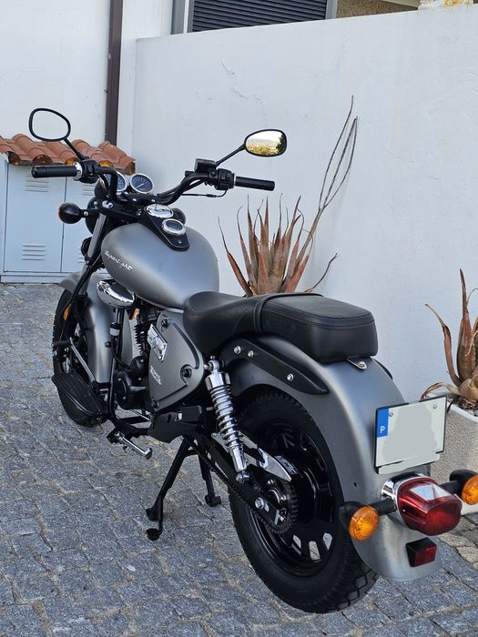 Keeway Superlight 125