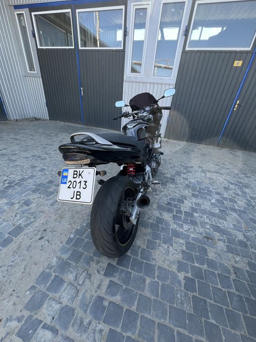 Продам Honda CB600
