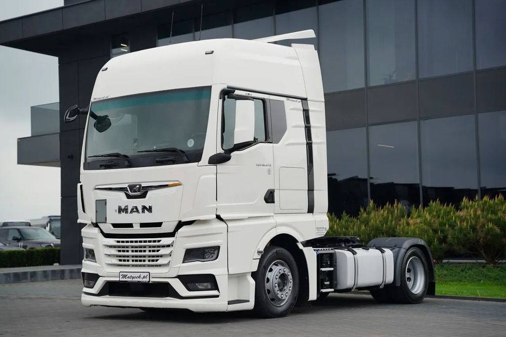 MAN TGX 18.470 / MEGA / LOW DECK / NAVI RIO / EURO 6
