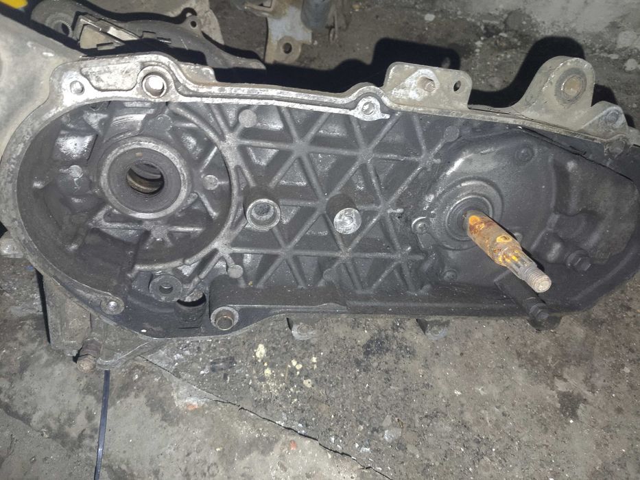 Продам блок Сузуки 2  торг