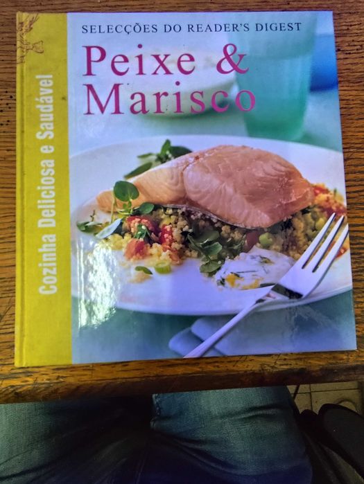 Fish and Seafood Cookbook (Delicious and Healthy Cooking)