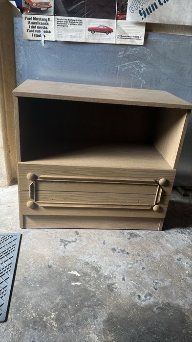 Komoda z dwiema szufladami