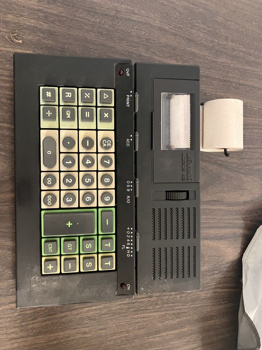 Calculadora de rolo Olivetti