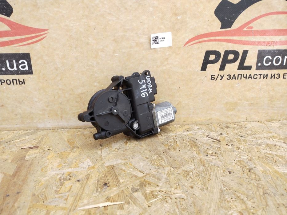 Citroen C5 08-17 Моторчик стеклоподъемника задний левый 128000772