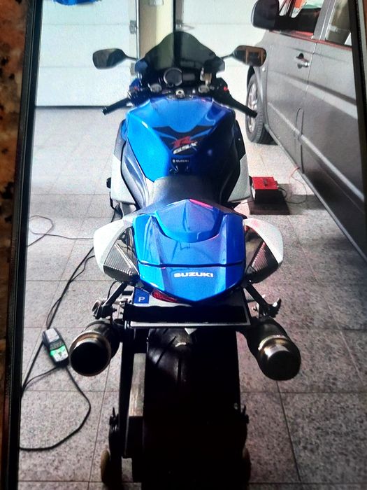 Vendo Moto gsxr 2014  não  troco só  mesmo venda