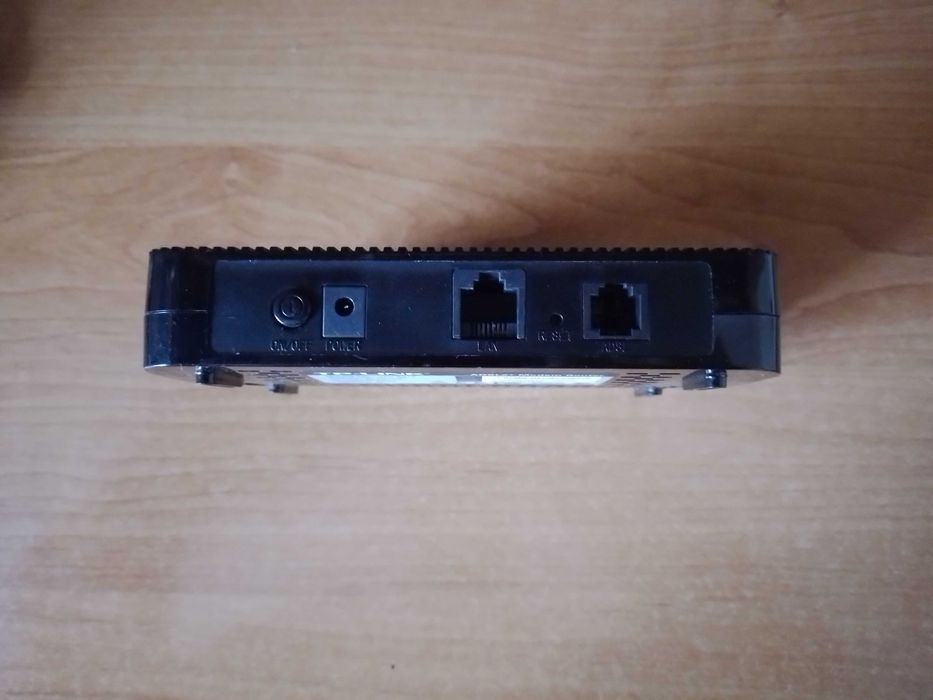 Роутер TP-LINK мод. TD-8816