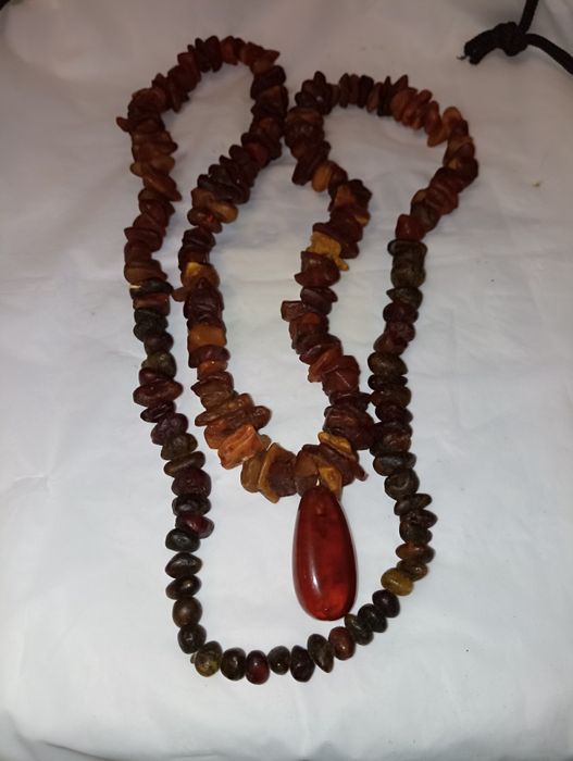 Янтарь, необработанный коньячный, 50годов.