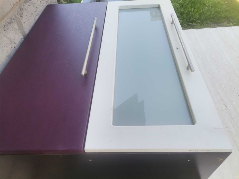 Meble kuchenne wiszące używane na działkę