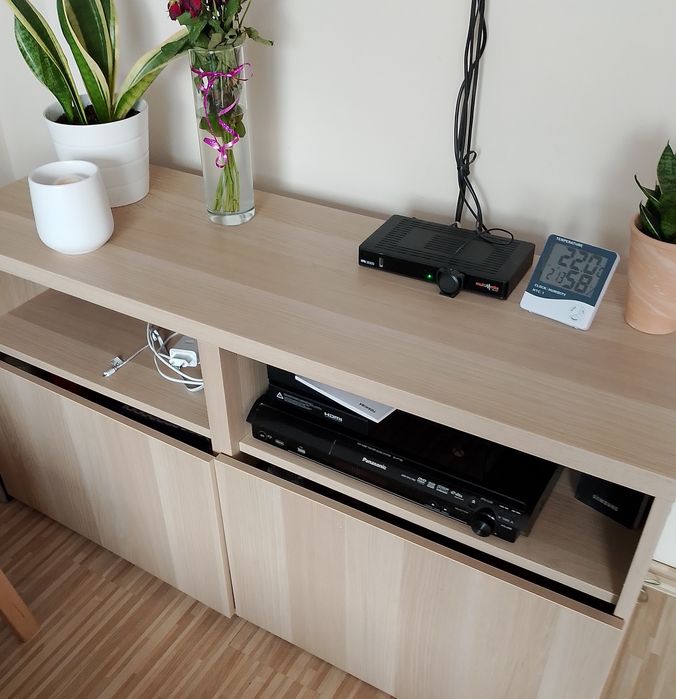 Szafka Ikea pod telewizor