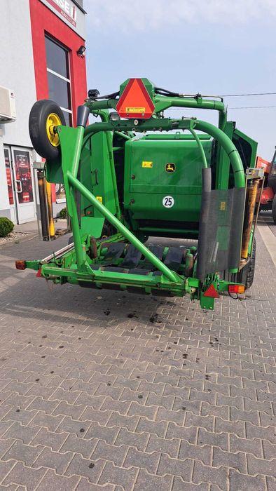 Prasa John Deere 678 HB praso-owijarka