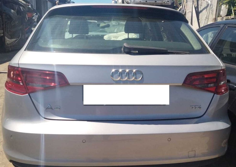 Audi A3 1.6 TDI 2014 | PARA PEÇAS |