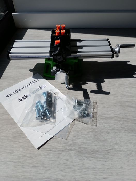 Mesa 2 eixos + torno ajustável para furadora / fresadora CNC - NOVO