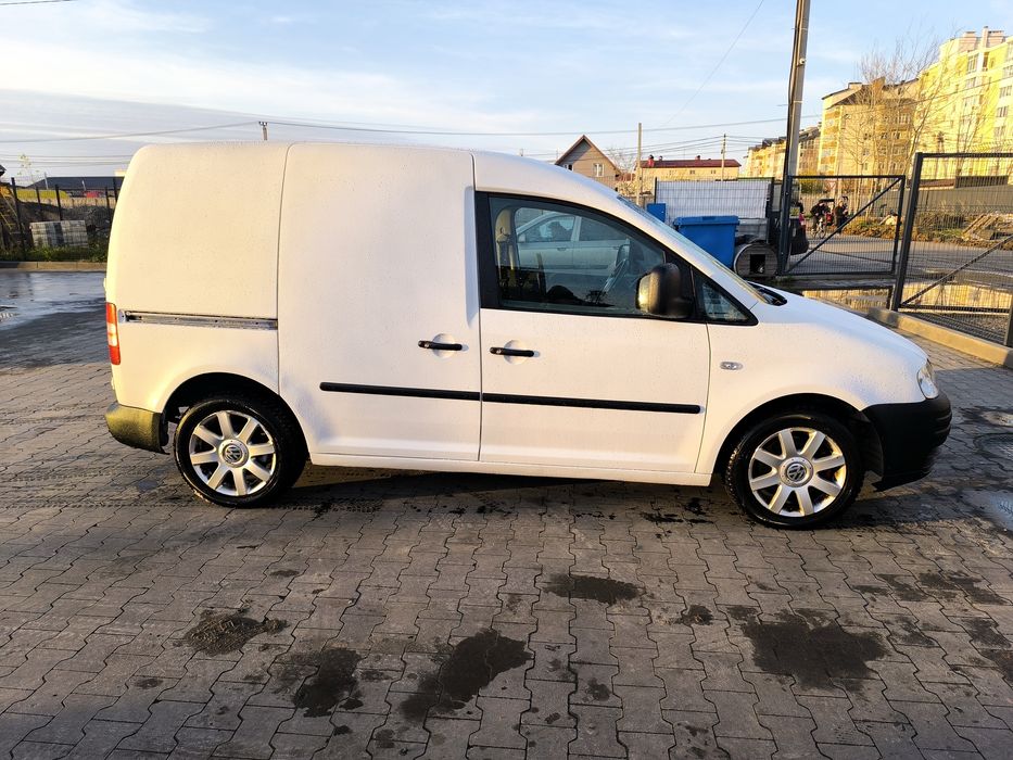 Volkswagen caddy 1.4 бензин