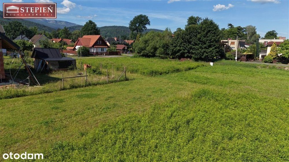 Działka budowlana w Sobieszowie z widokiem na góry