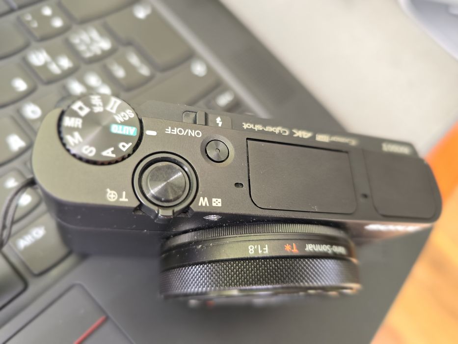 sony rx100 v - купити фототехніку, відеотехніку - Ціна на OLX.ua