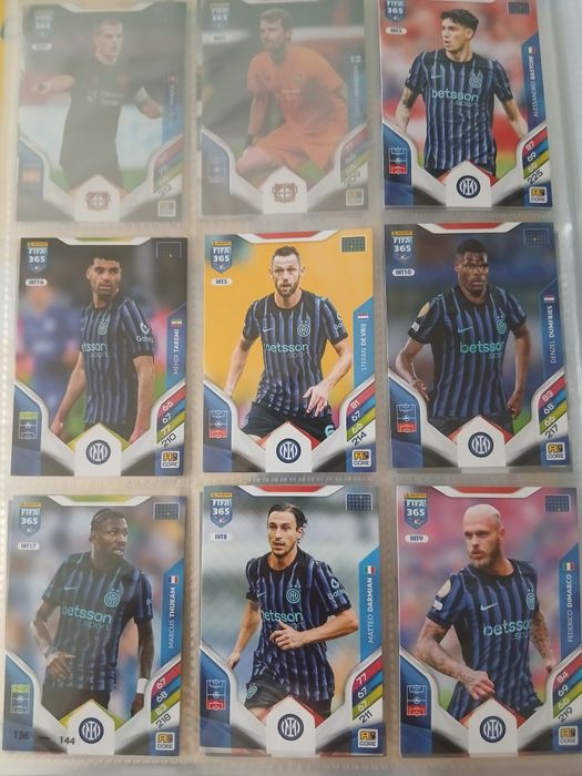 Картки Panini Adrenalyn XL FIFA 365 2025-2026