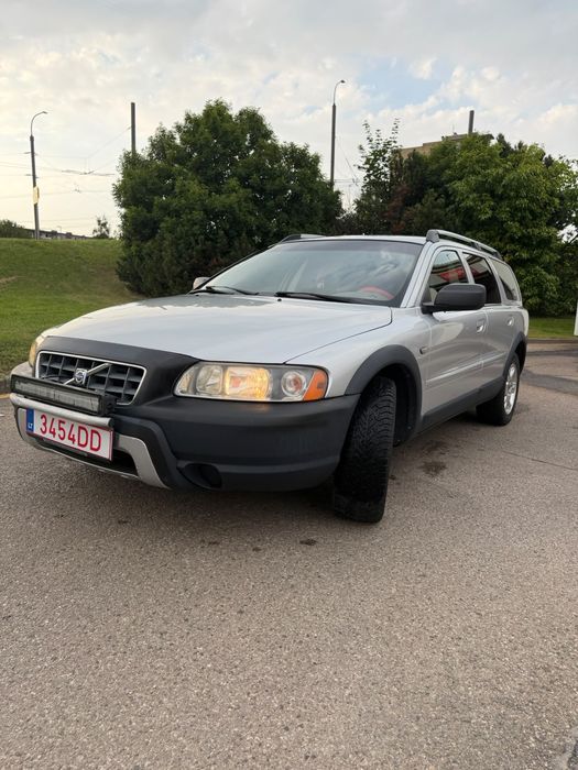 Volvo XC70 2.4D 2006 год 4WD