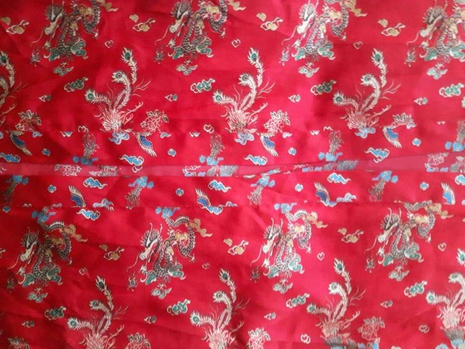 Халат атласний шовковий