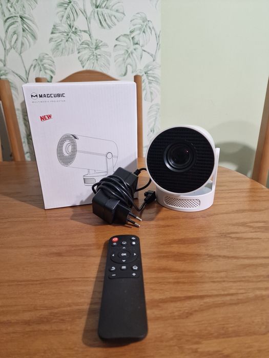 Projektor rzutnik HY300Pro+ Magcubic HDMI, USB