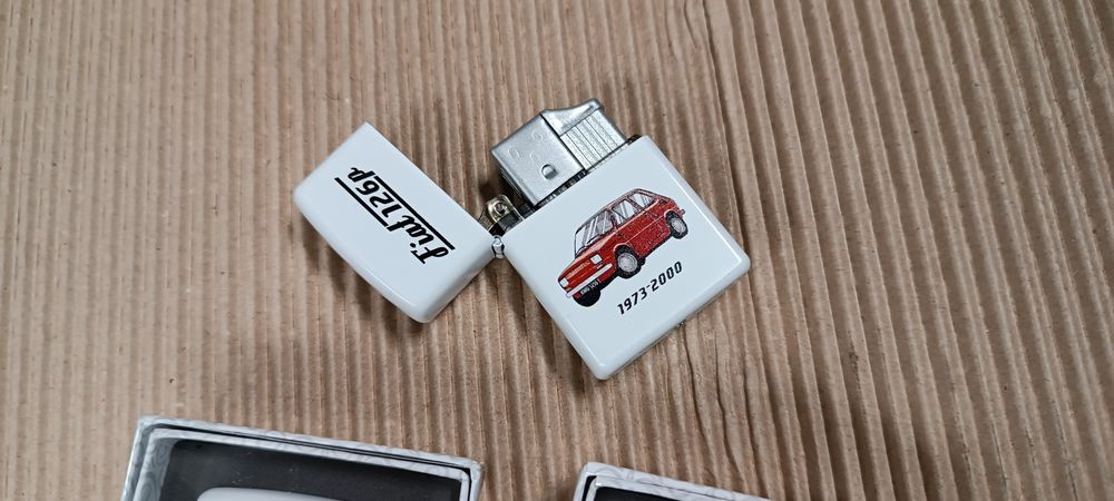 Fiat 126p Polonez 125 Warszawa Nysa  syrena zapalniczka