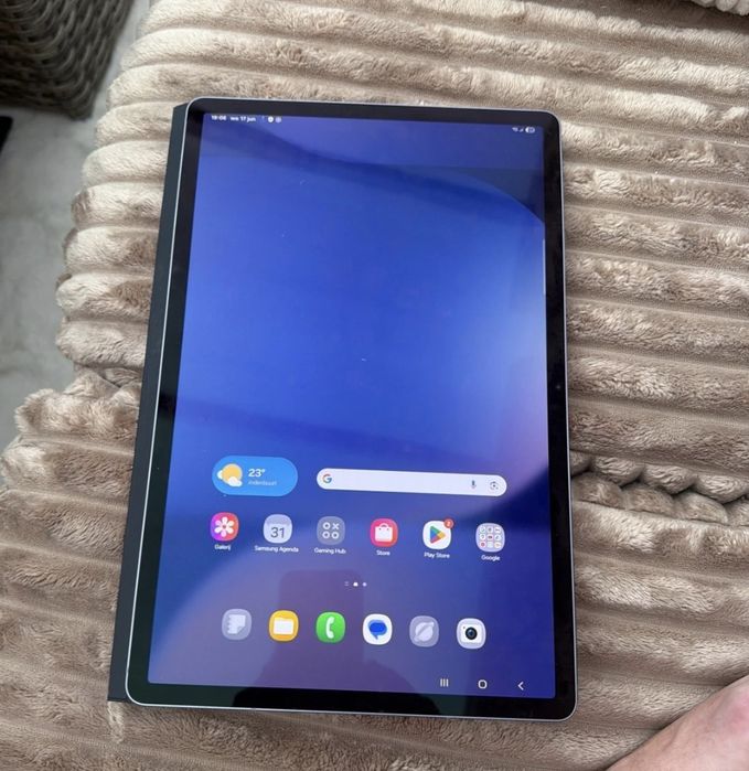 Samsung tab s10 plus