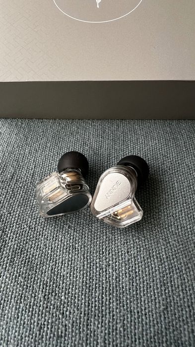 Tanchjim Bunny – Impeccable Condition, Like New64729960213507122