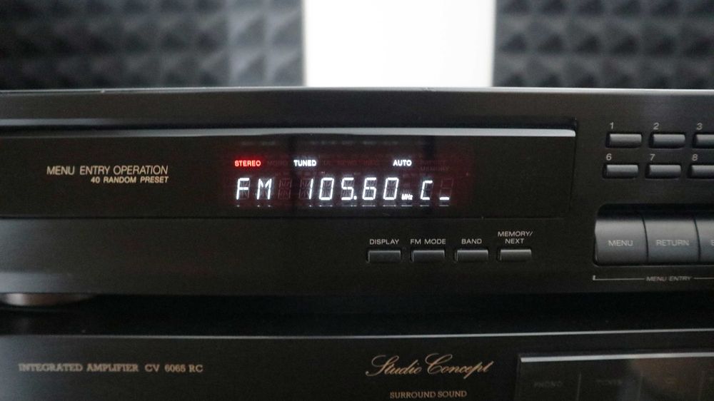 Фм тюнер приёмник   SONY ST-S215  Marantz ST-40