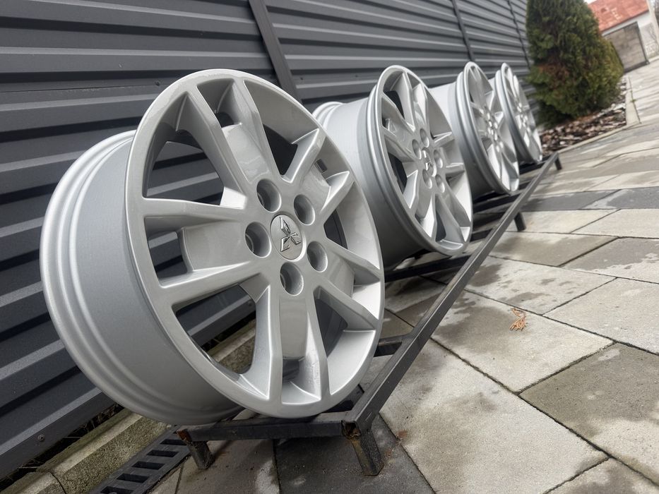 Диски 16R 5x114.3 ET46 6.5J  Mazda Kia Hyundai Renault