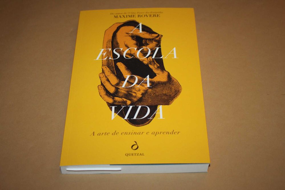 A Escola da Vida // Maxime Rovere