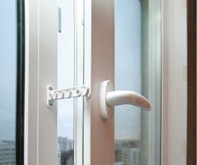 Обмежувач створки, протизламна защіпка, дитячий замок